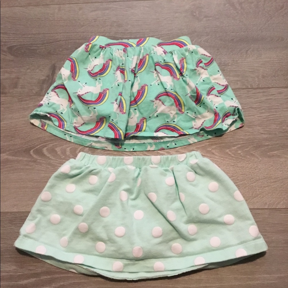 Carters 12 month bundle of skirts - Picture 5 of 5